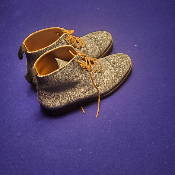 Size 9 Mens Taft Dragon Boot In Stone (Runs Smaller Than Official Sizes) - Picture 4 of 6